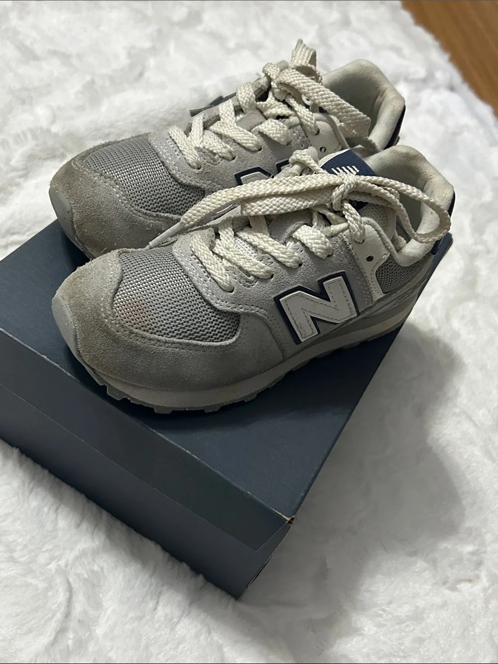 New Balance light gray